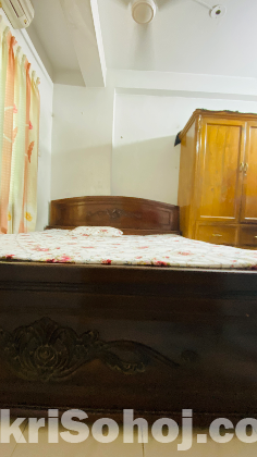 Queen size bed (Shegun wood)